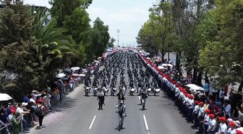 La oficial de la Guardia