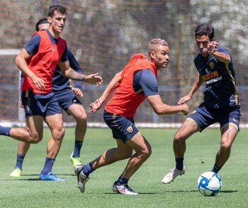 Pumas sólo sufre una baja previo al clásico capitalino (Foto: Twitter/ @PumasMX)