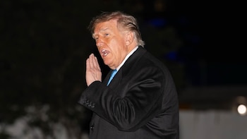 Trump cree que Rusia no cuenta con la peste neumónica entre su arsenal de armas biológicas