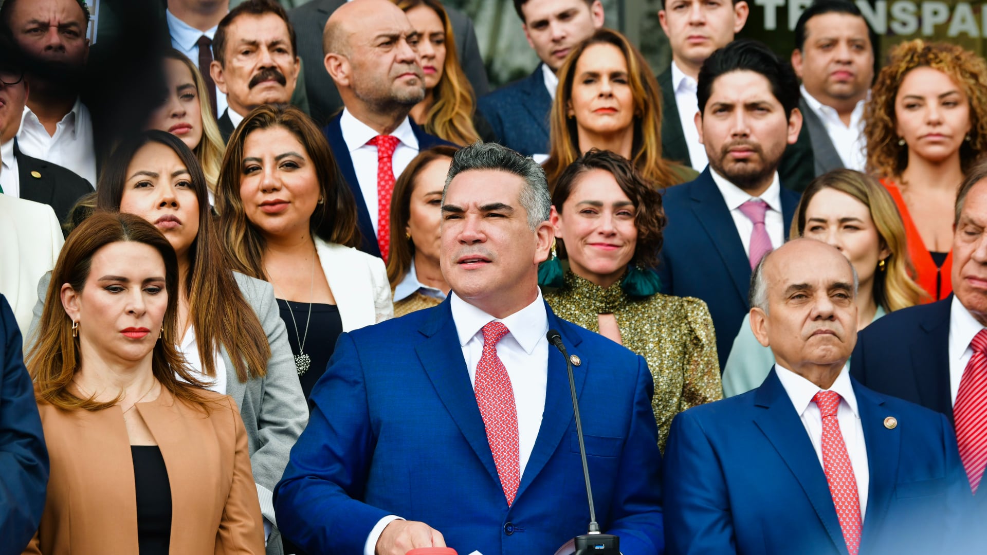 Alejandro Moreno cuestionó la gestión de Juan Ramón de la Fuente al frente de la SRE. | X- Alejandro Moreno