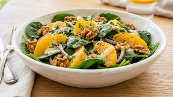 ensalada de naranja, espinaca y nuez -México- 8 abril