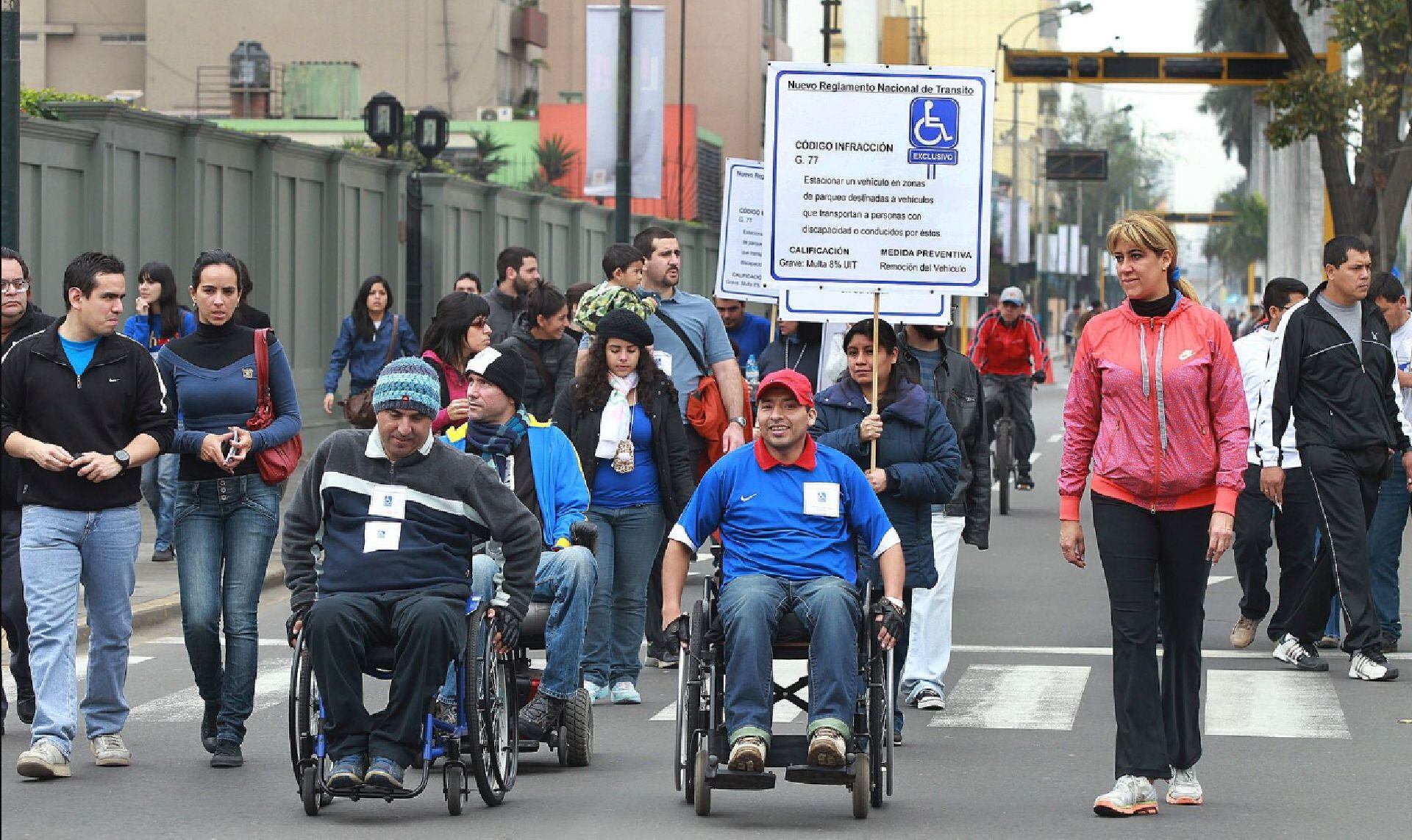 Este día mundial promueve inclusión, sensibilización y participación plena. Convoca a gobiernos y ciudadanía a trabajar por espacios accesibles y sociedades que reconozcan la dignidad de todas las personas. (Andina)