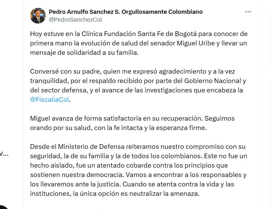 El ministro reveló que estuvo en la Fundación Santa Fe - crédito @PedroSanchezCol/X