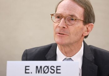 FOTO DE ARCHIVO: Erik Mose, presidente de la Comisión Internacional Independiente de Investigación sobre Ucrania, asiste a la sesión especial del Consejo de Derechos Humanos sobre la situación de los derechos humanos en Ucrania, en las Naciones Unidas en Ginebra, Suiza, el 12 de mayo de 2022. REUTERS/Denis Balibouse