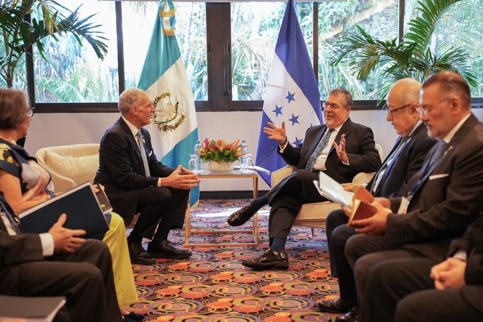 Honduras y Guatemala avanzan en temas de comercio, seguridad y energía. (FOTO: Presidencia de Honduras)