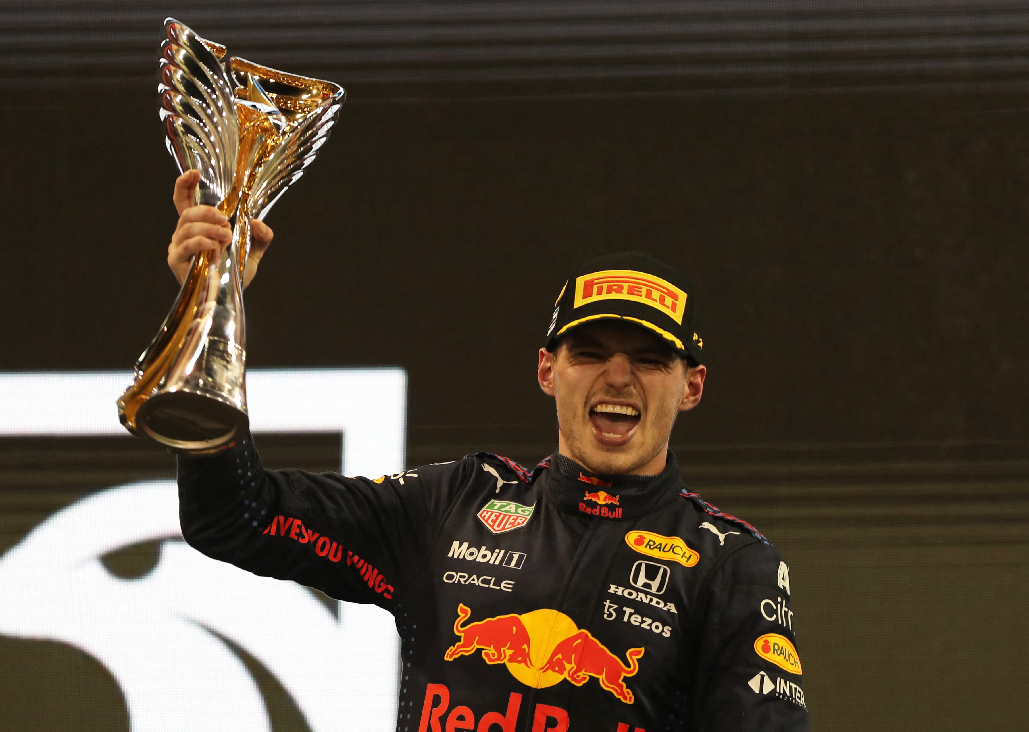 El triunfo inicial de Verstappen es considerado por su equipo el comienzo de un largo recorrido hacia sus títulos posteriores (REUTERS/Kamran Jebreili)