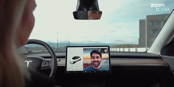 Videollamada por Zoom desde un