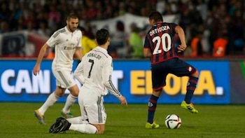 Ortigoza y Cristiano Ronaldo durante