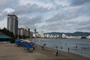 PeA pesar de los estragos generados por los ciclones tropicales en los últimos dos años, Acapulco se mantiene como uno de los destinos más populares. REUTERS/Henry Romero