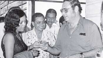 Rosario Murillo (izquierda) fue secretaria