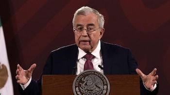 El gobernador de Sinaloa (México) vuelve a solicitar una excedencia en medio de la polémica por su regreso