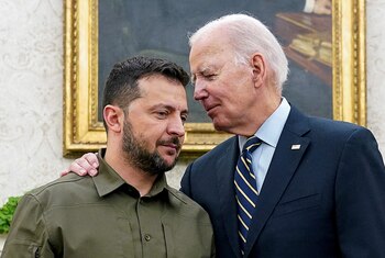 Zelensky y Biden en la