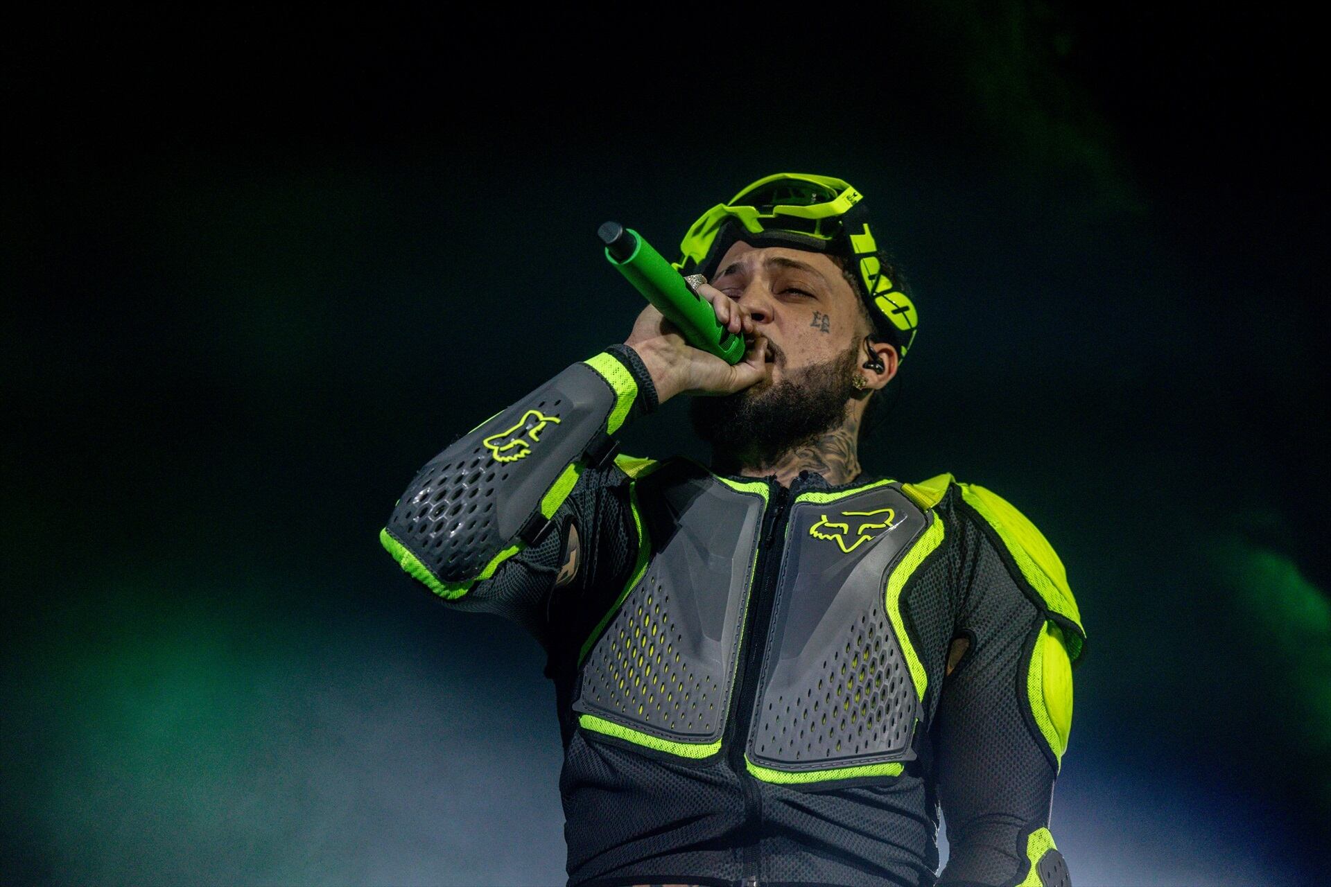 JC Reyes actúa en el Movistar Arena. (Ricardo Rubio /Europa Press)