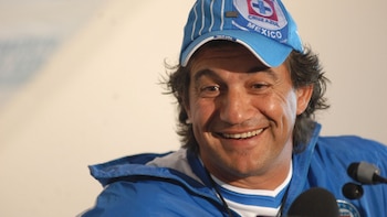 Cruz Azul dedica emotiva carta a Rubén Omar Romano tras finalizar su tratamiento y vencer al cáncer