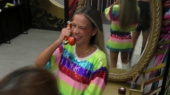 Cinzia atendió el teléfono dorado y su jugada agitó la interna en la casa de Gran Hermano