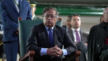 El gobierno de Colombia suspendió