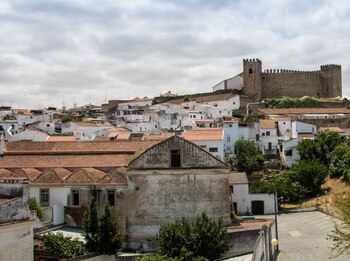 Castillo de Campo Maior (Turismo