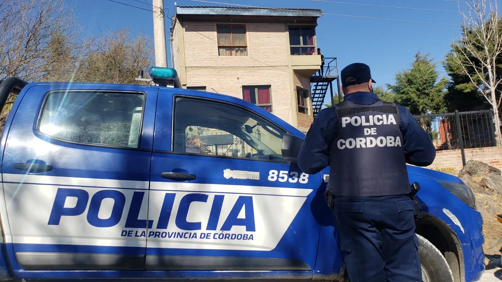 La policía busca a un hombre tras asaltar a una jubilada en la ciudad de San Francisco, Córdoba