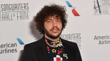 Benny Blanco revela que hizo una amistad inesperada en la boda de Taylor Swift y Travis Kelce