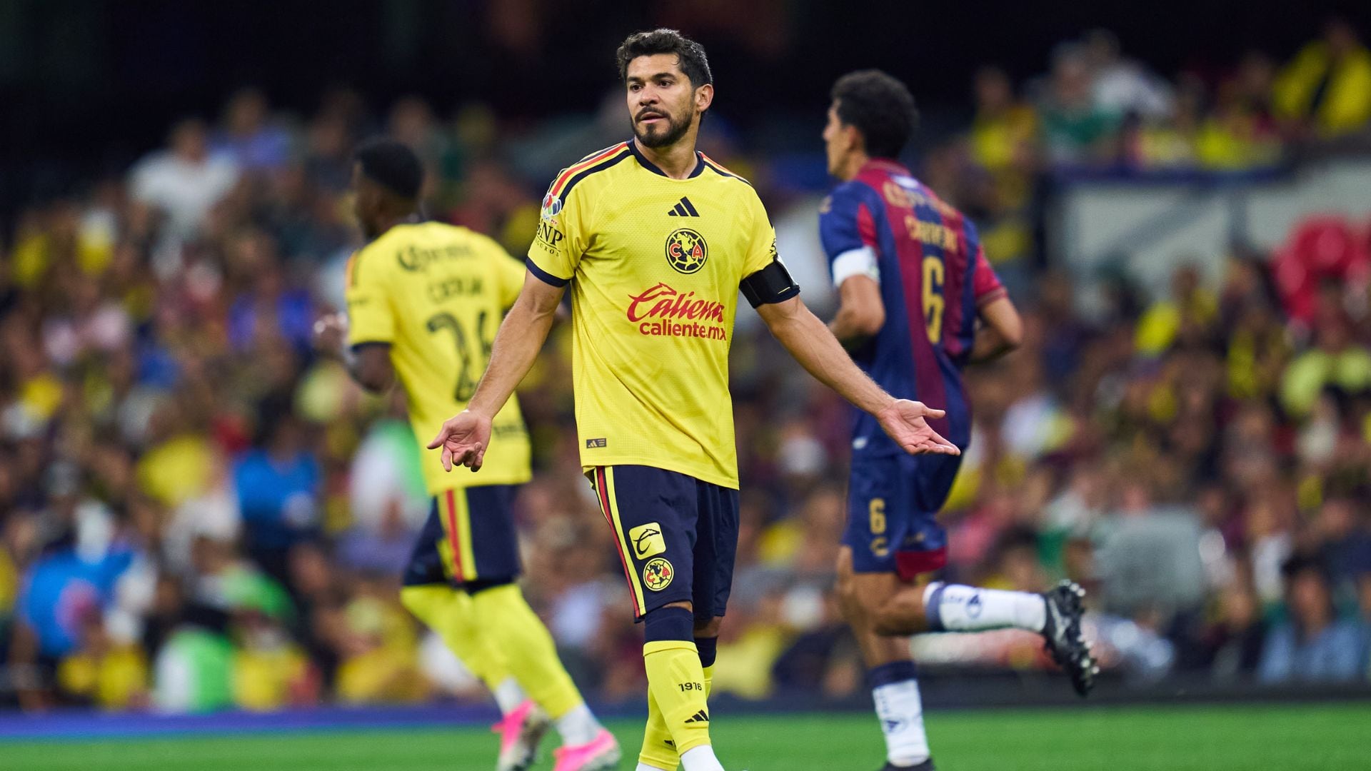 Henry Martín toca fondo con el América: la afición explota y lo abuchea tras su juego ante el Atlante
