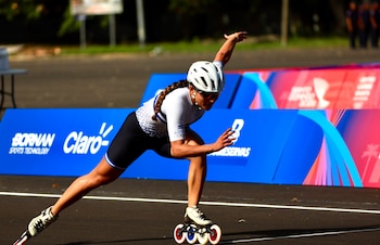 ¡En lo más alto! Ivonne Nóchez (10.439) se corona en los 100 metros carriles de patinaje de velocidad (Cortesía: Indes).