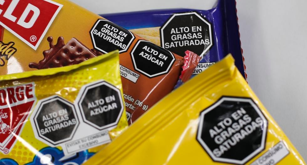 El debate sobre la Ley de Etiquetado Frontal enfrenta a defensores de la salud pública contra quienes priorizan la competitividad comercial y la armonización regional en el Mercosur (Andina)