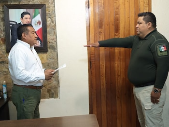 Toma de protesta del nuevo director de Seguridad de Tamazunchale. Crédito: Gobierno de Tamazunchale
