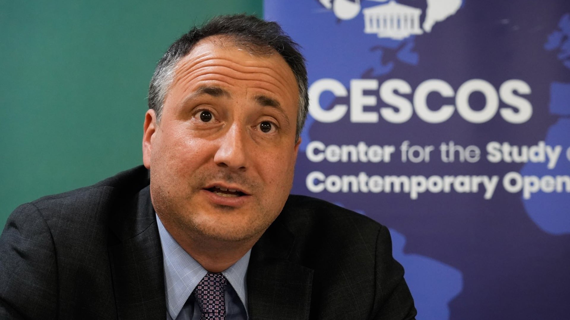 Benjamin Gedan, director e investigador principal del Programa para América Latina del Centro Stimson, reconocido think tank con sede en Washington