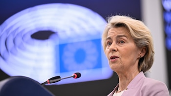 Economía.- Von der Leyen dice que la UE negocia con firmeza para un marco comercial "fiable" con EEUU