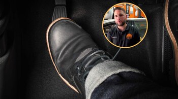 Mantener pisado el embrague (@talleresebenezer)