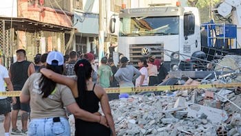 EN VIVO | Fuerte temblor de 7,4 se sintió en Colombia el 10 de agosto: ciudades afectadas amanecen en medio de militares y operaciones de rescate; van 169 muertos