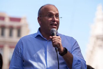 Imagen V723UBJTPFHGLCFLNCKCAUJRKE