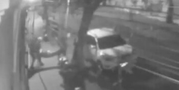 Momento en que Edwin Jara