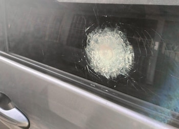 Jannet Mosquera, reconocida líder social y ex Mujer Cafam, resultó ilesa tras un ataque armado en la vía Panamericana en Cauca - crédito @ContGanadero/X