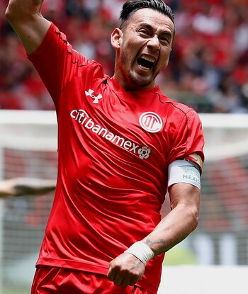 Sambueza es capitán de