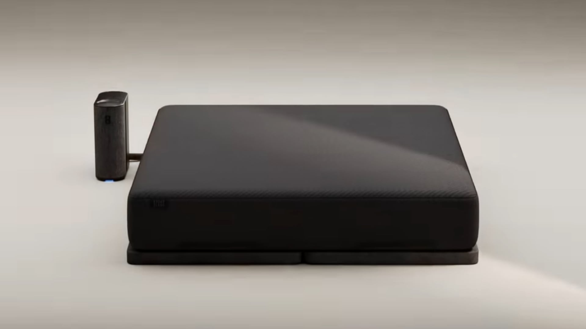 Este producto, denominado Pod 5, ha captado la atención de personalidades influyentes en el mundo tecnológico, como Elon Musk y Mark Zuckerberg.
(eightsleep.com)