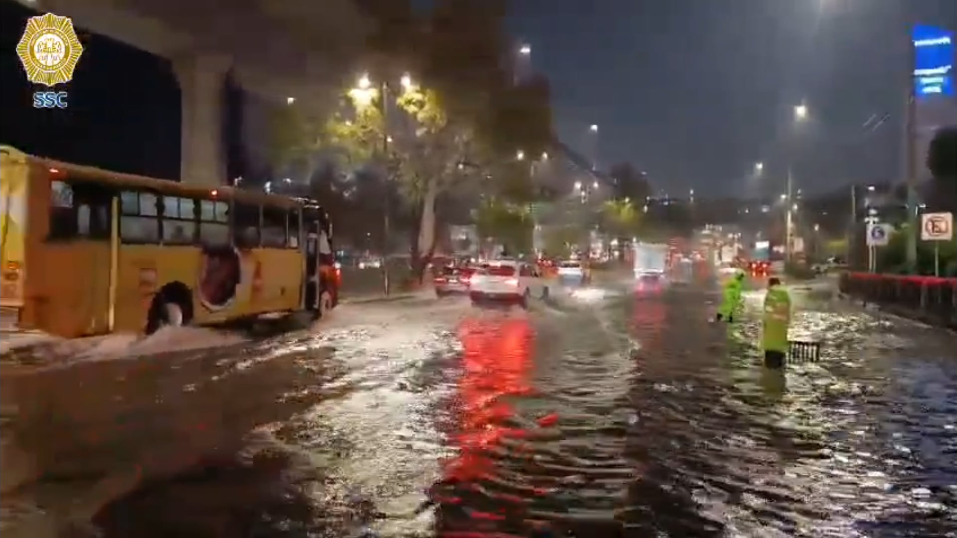 Fuerte lluvia provocó afectaciones en la CDMX (X/ @SSC_CDMX)