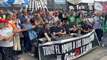 Tensión en FATE, en vivo: el sindicato apelará la orden de desalojo y reclamó a Kicillof que intervenga