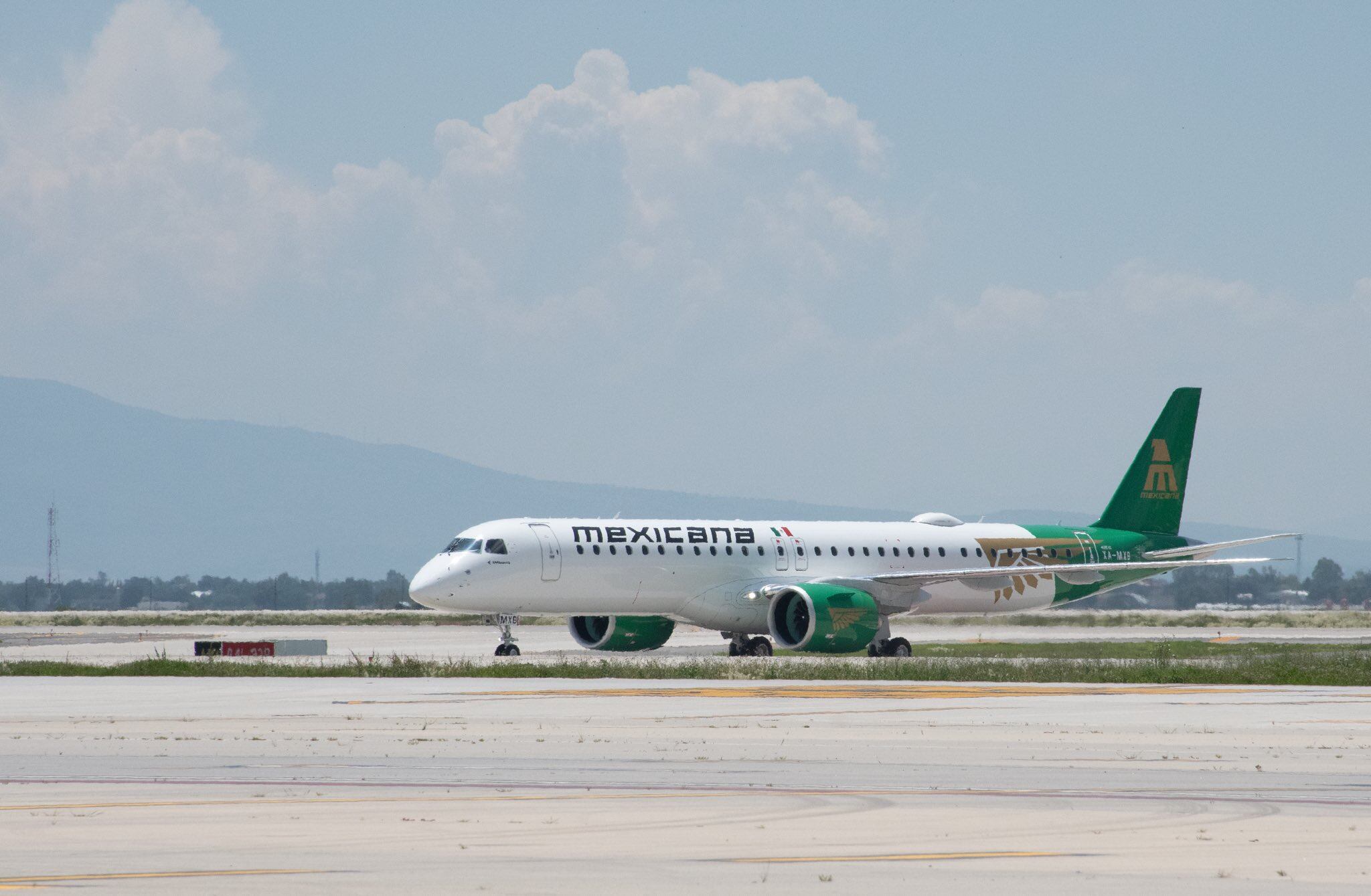 La segunda aeronave Embraer E195-E2 para Mexicana aterrizó en el AIFA, ubicado en Zumpango, Estado de México. (Foto: @MexicanaVuela_)
