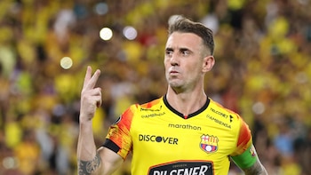 Goles argentinos devuelven a Barcelona