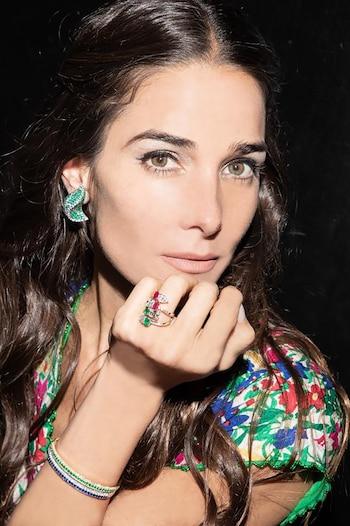 Look "Juana Viale sábado 26 sept"