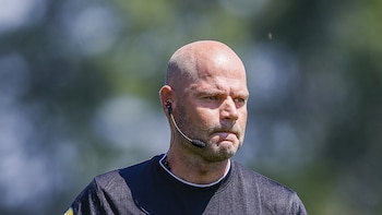 Fallece Rob Dieperink, el árbitro VAR descartado por FIFA para el Mundial tras ser acusado de agresión sexual