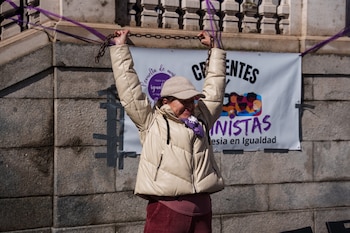 Concentración en Madrid del colectivo Revuelta de Mujeres en la Iglesia bajo el lema ‘Creyentes y feministas por una Iglesia en igualdad’. (Matias Chiofalo / Europa Press)