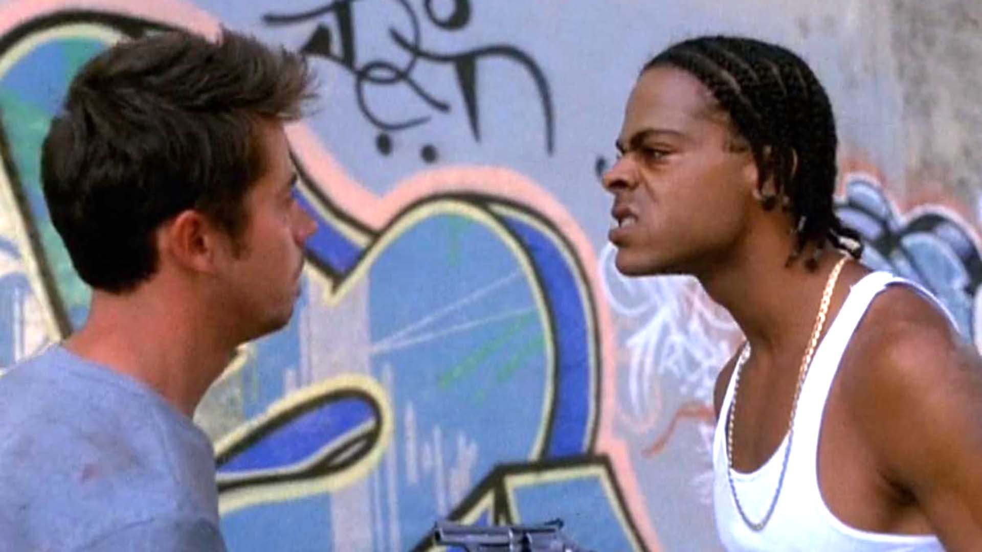 Lloyd Avery II, actor de Boyz n the Hood, fue hallado muerto en la prisión de Pelican Bay el 6 de septiembre de 2005 después de que su compañero de celda, Kevin Roby, lo estrangulara días antes (Captura de video)