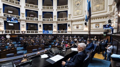 Diputados bonaerenses quieren aumentar las indemnizaciones y complicar los despidos en Provincia de Buenos Aires para rivalizar con la reforma laboral de Milei
