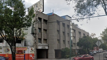 Mujer hallada sin vida en