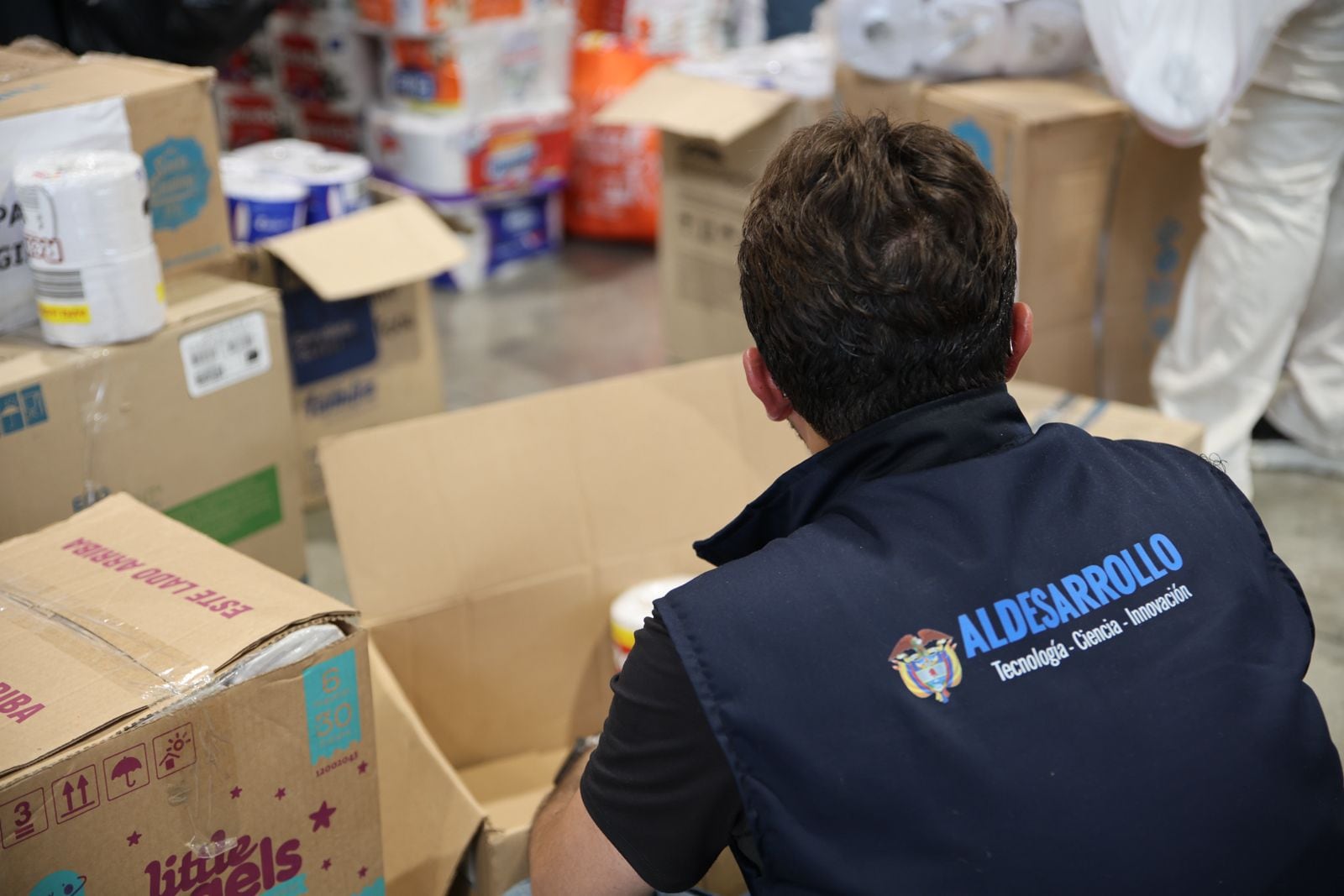 Aldesarrollo y sus aliados hicieron un llamado a mantener los canales de donación y apoyo comunitario durante la etapa de recuperación y reconstrucción - crédito Suministrada a Infobae Colombia