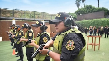 La compra de más de 31 mil pistolas para la PNP generó cuestionamientos sobre el proceso de adquisición.