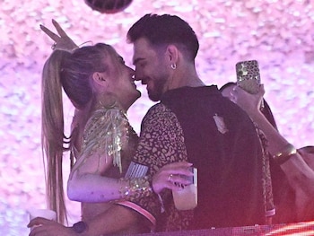 12/07/2025 MARTA RIESCO Y ALEJANDRO