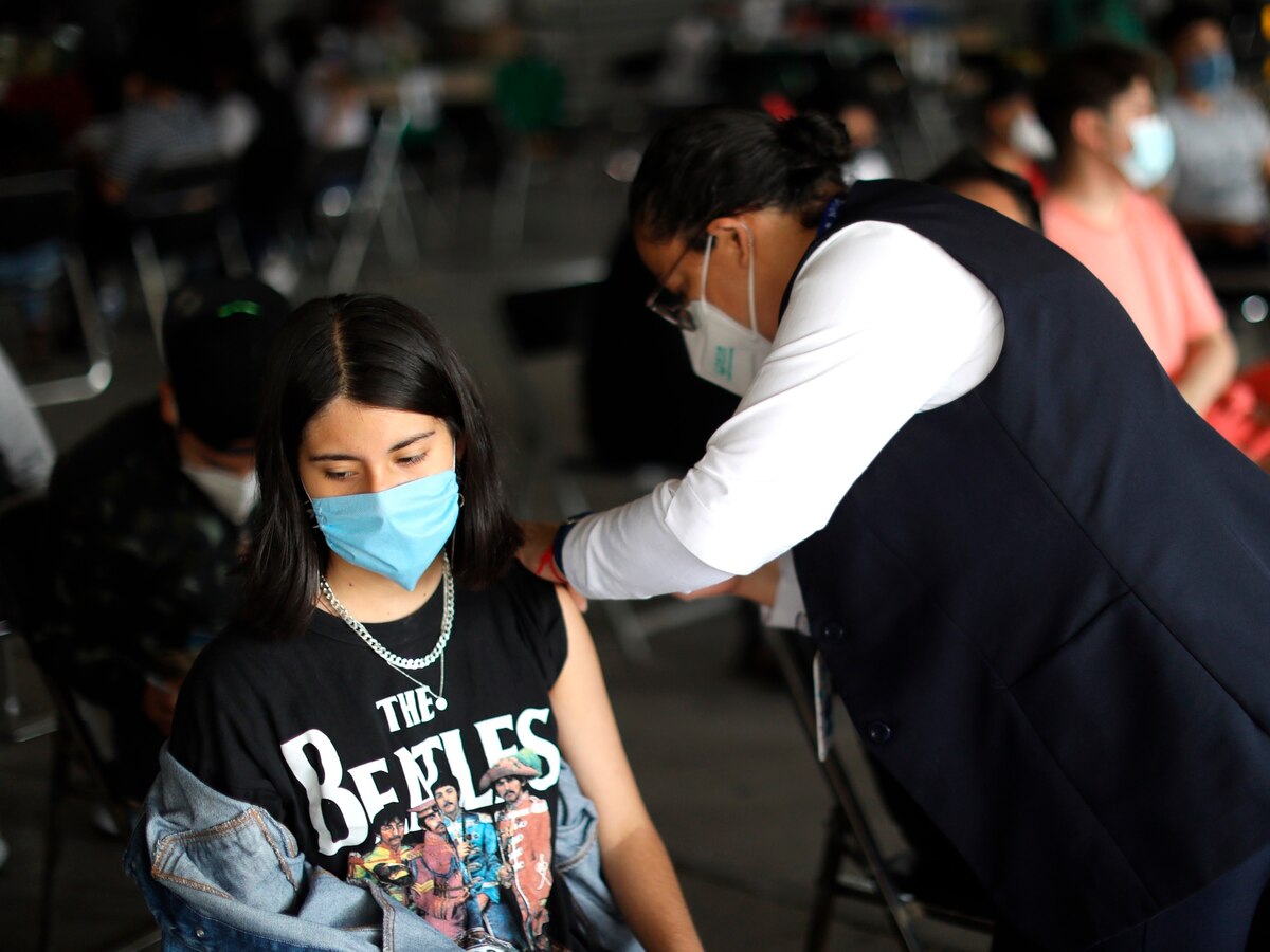 Vacuna primera dosis 18 a 29 años: días y sedes en cuatro alcaldías de CDMX - Infobae